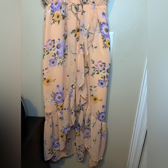 Floral Peach Wrap Dress - Picture 3 of 4
